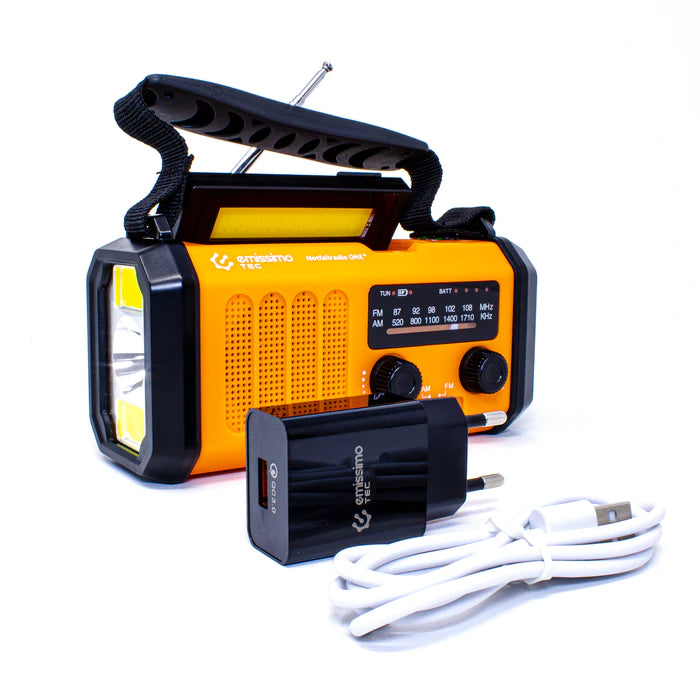 רדיו ReadyCharge: ערכת רדיו חירום 5 ב-1 המופעל באמצעות ארכובה ידנית, פאנל סולארי וחשמל. כולל גם בנק כוח של 10,000mAh, פנס ומצפן.